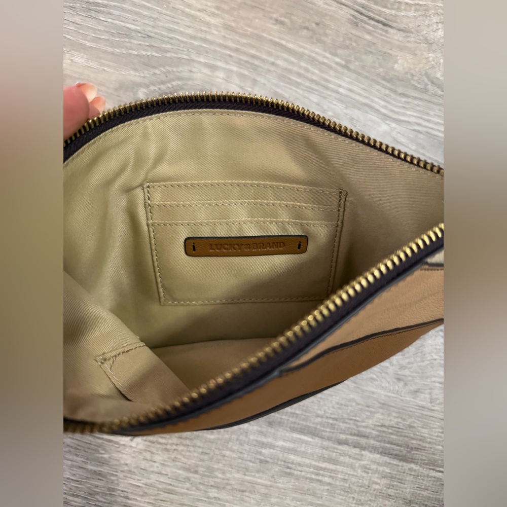 Lucky Brand Tri-Color Leather Wristlet - Picture 4 of 4